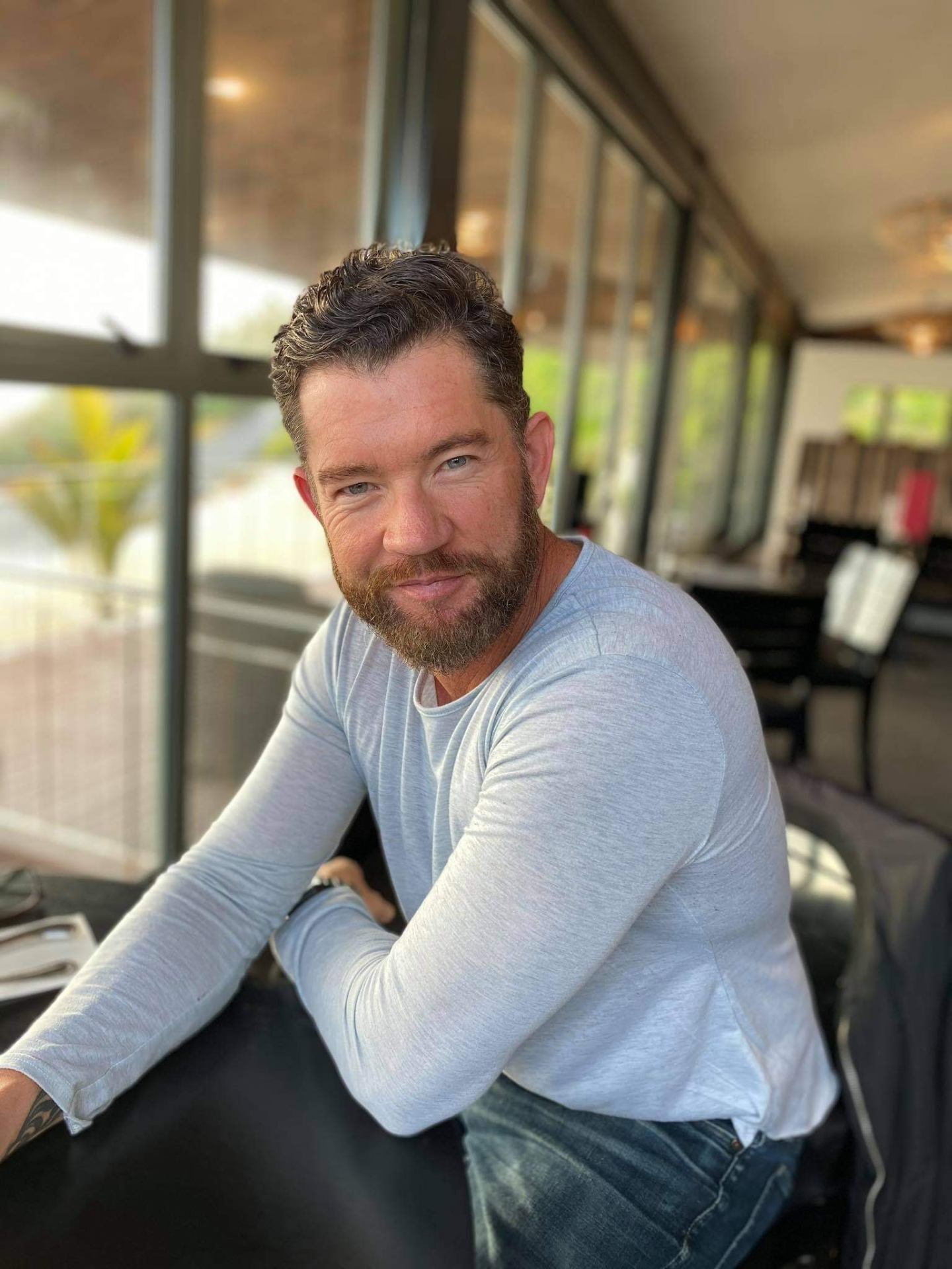 Portrait of Mark, online guitar teacher based in New Zealand